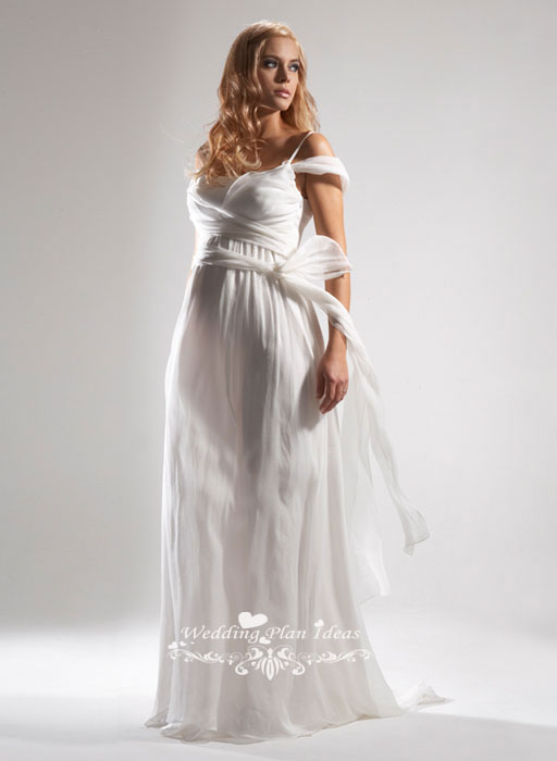 Grecian wedding dresses are one style which entered in the fall 2010 wedding