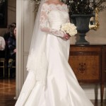 Beautiful wedding dress sleeves lace silk with veil
