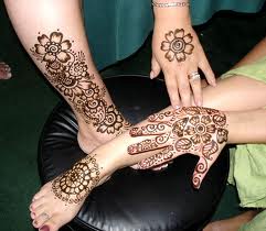 mehndi henna body painting 10