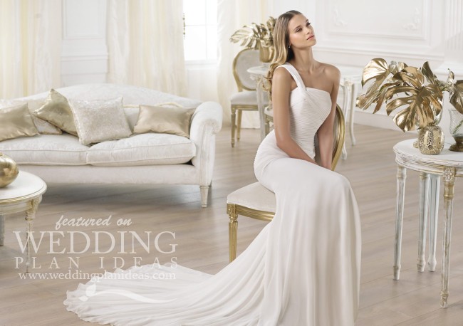 Elegant one shoulder wedding dress by Provonias