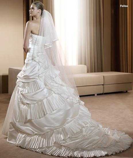 Classical Elegant Strapless Satin Wedding Dress Bridal Gown Back View